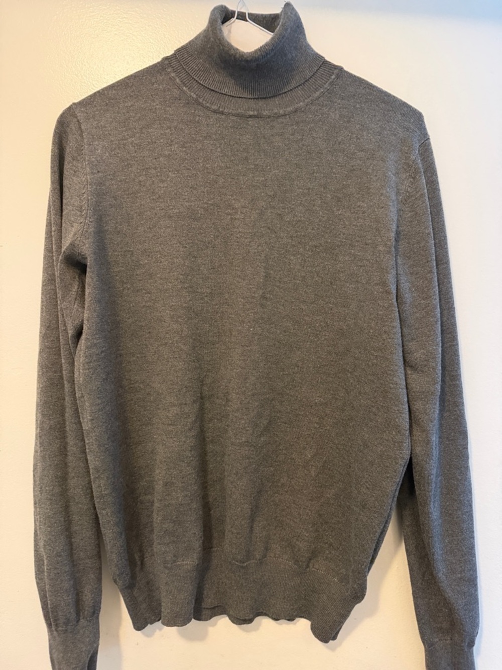 Men's Gray Turtleneck Sweater - Lightweight Knit